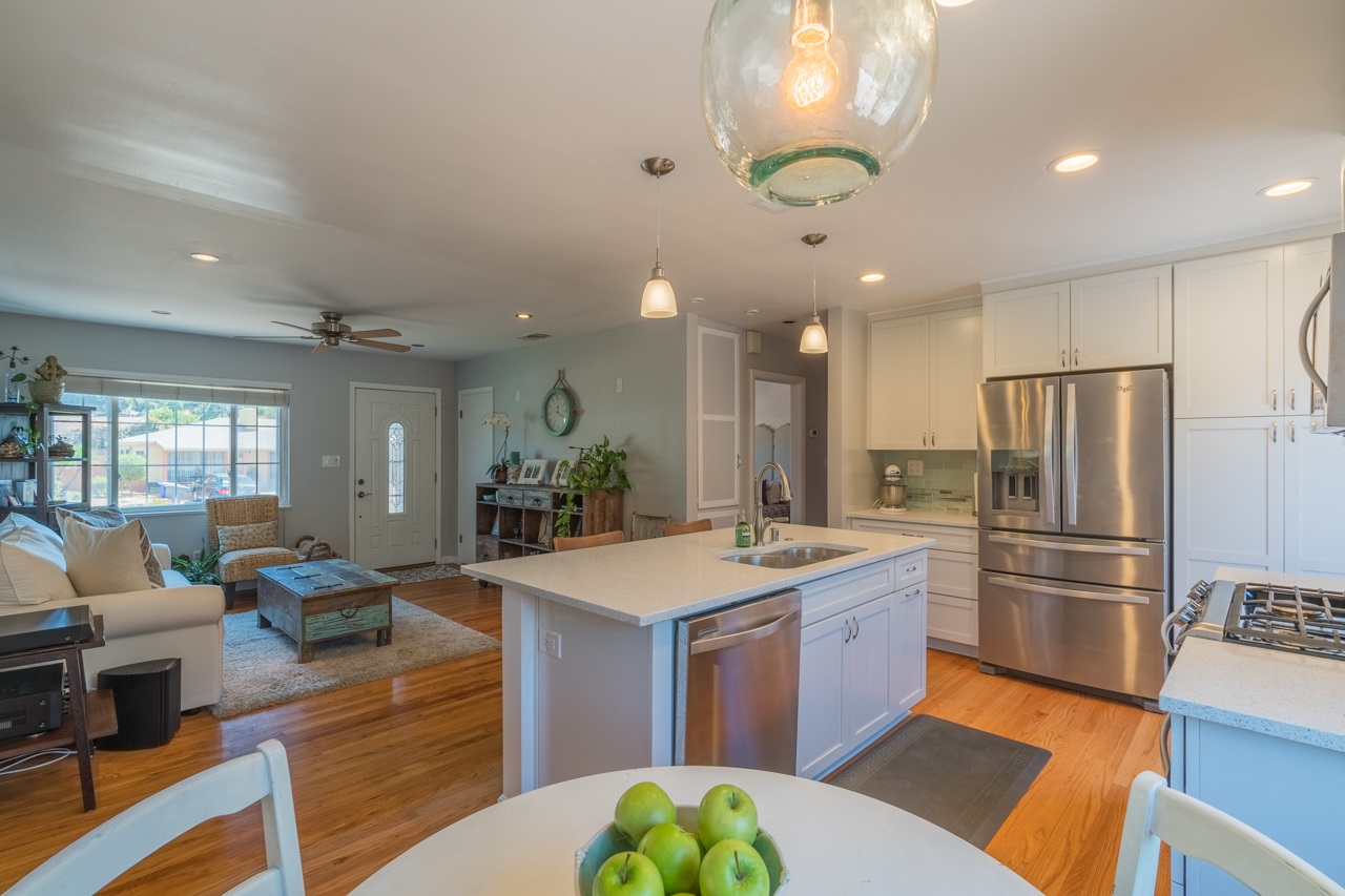 6250 Severin Drive La Mesa, CA 91942 - Photo 5 of 24