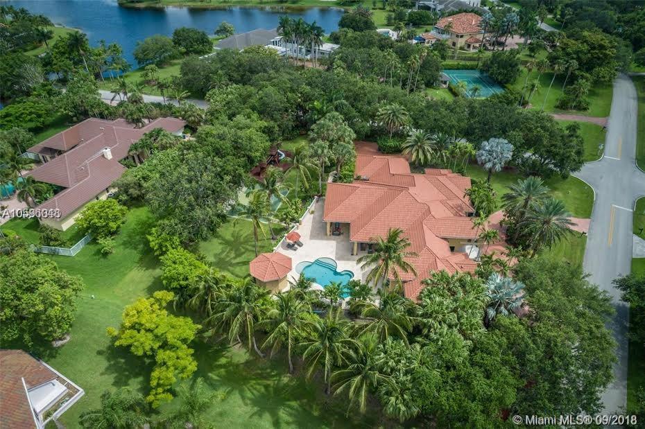 2825 Windmill Ranch Road Weston, FL 33331 - Photo 4 of 45