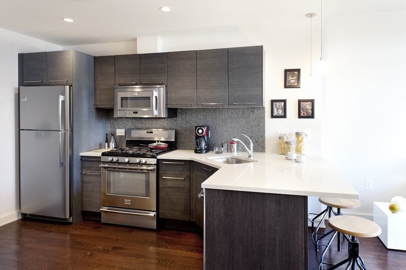 11-15 Broadway, Unit 2D Queens, NY 11106 - Photo 2 of 8