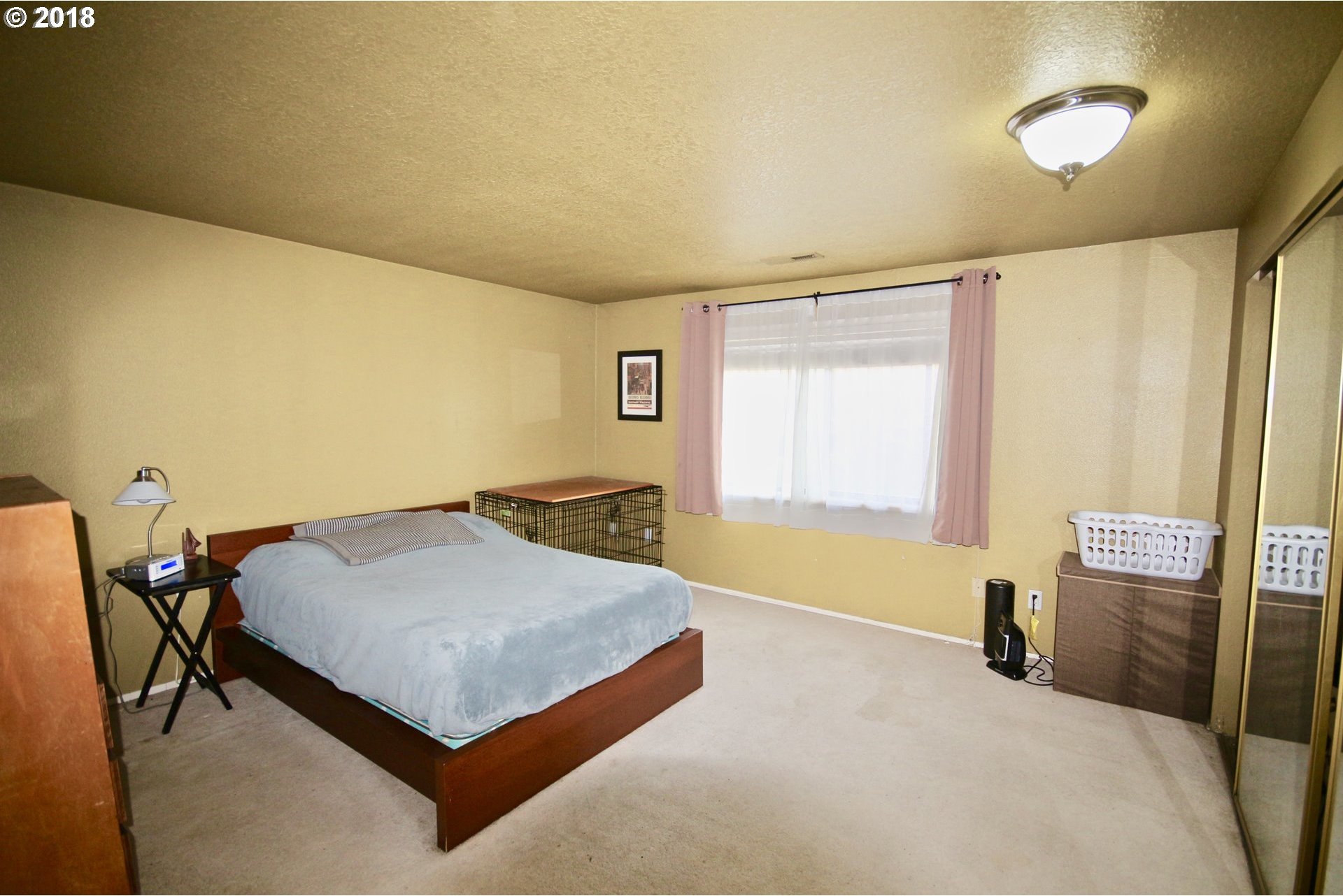 5624 South Riverside Lane, Unit 15 Portland, OR 97239 - Photo 11 of 16 Gallery Image 11