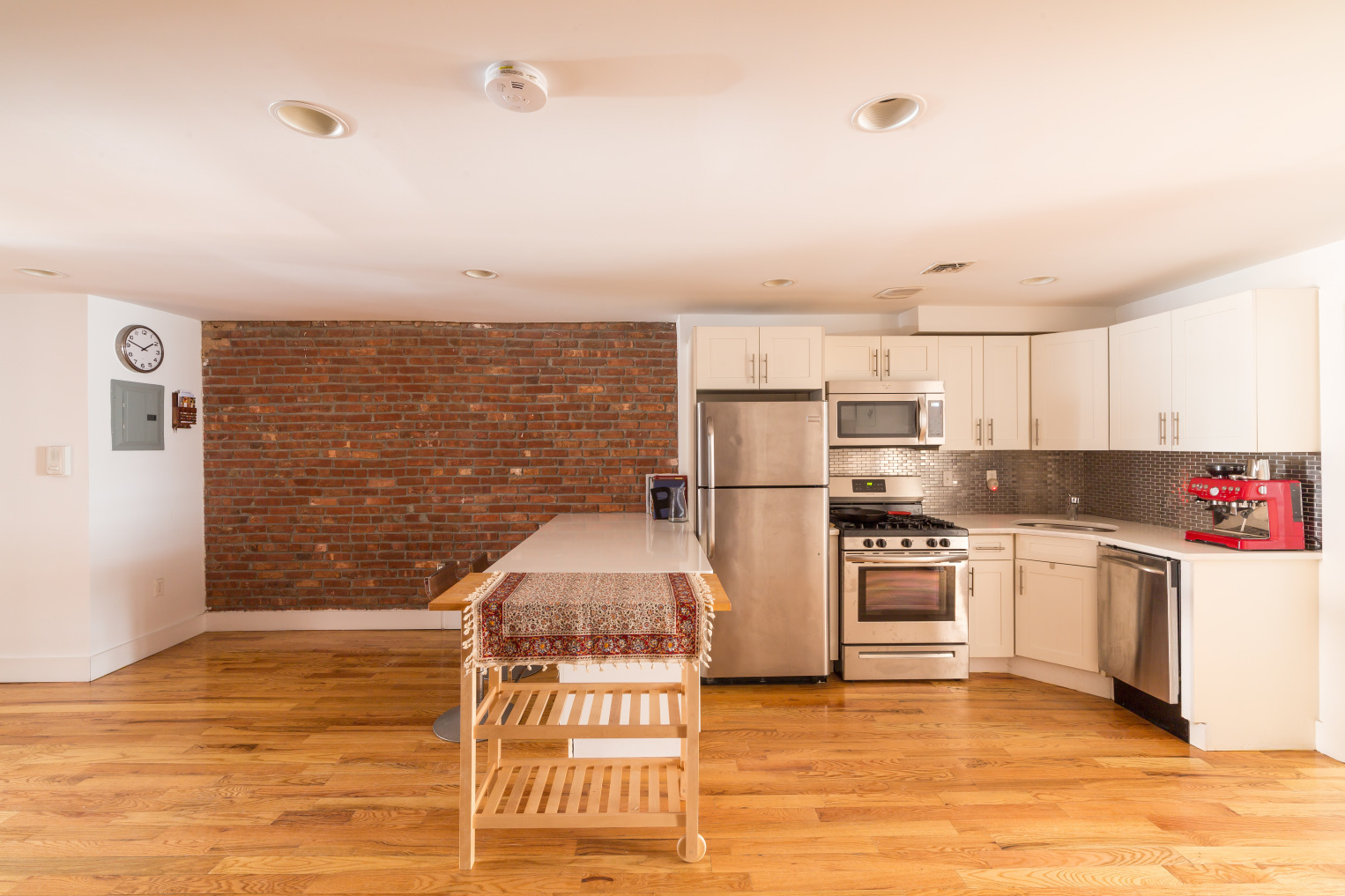 962 Gates Avenue Brooklyn, NY 11221 - Photo 6 of 13