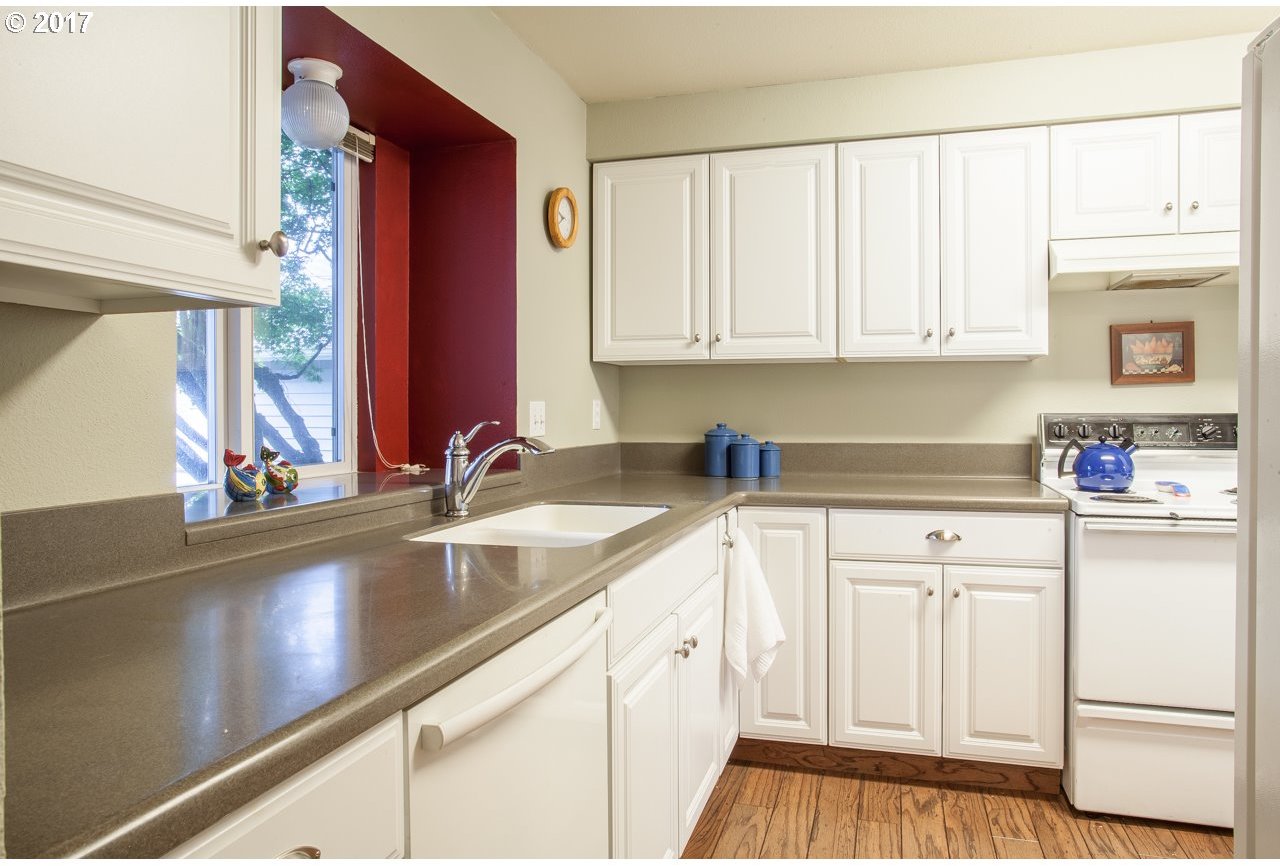 3668 Bell Road Northeast Salem, OR 97301 - Photo 12 of 18 Gallery Image 12