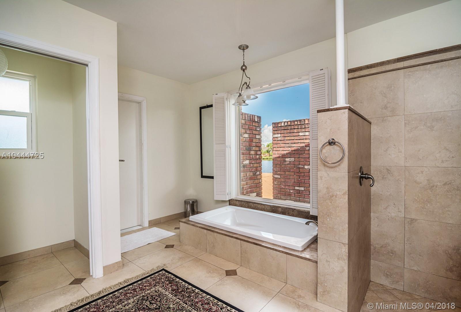 9501 Sea Turtle Manor Plantation, FL 33324 - Photo 41 of 42