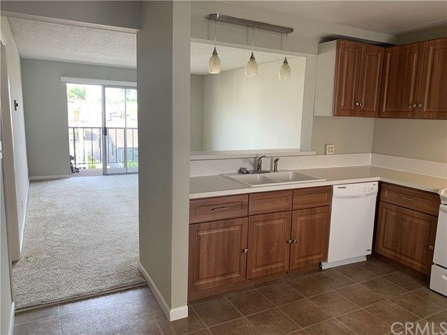 $379,900 | 185 Quincy Avenue, Unit 208, Long Beach, CA 90803