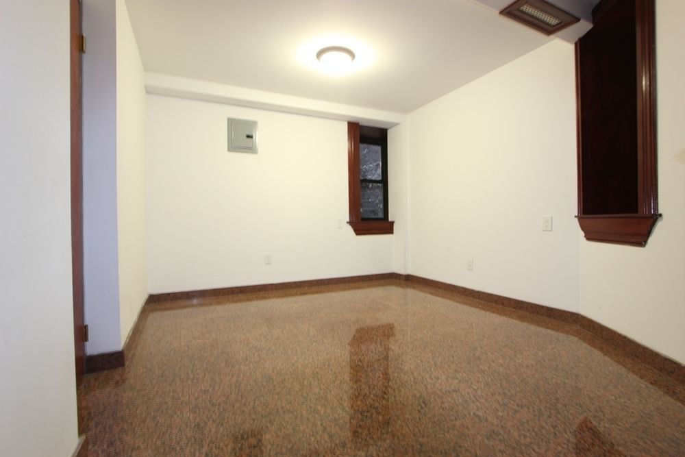 142 West 109th Street, Unit 1E Manhattan, NY 10025 - Photo 6 of 7