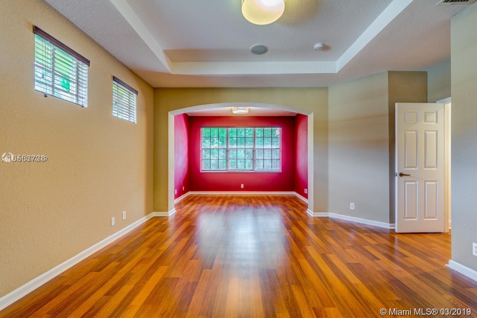 2019 Harbor View Circle Weston, FL 33327 - Photo 21 of 31