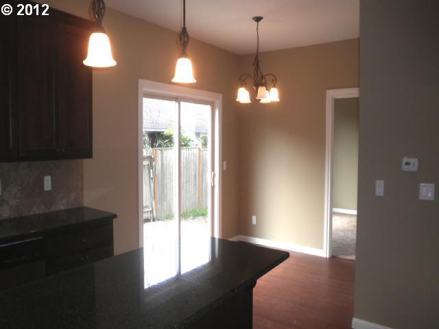 16846 Southwest Kavitt Lane Beaverton, OR 97078 - Photo 8 of 14