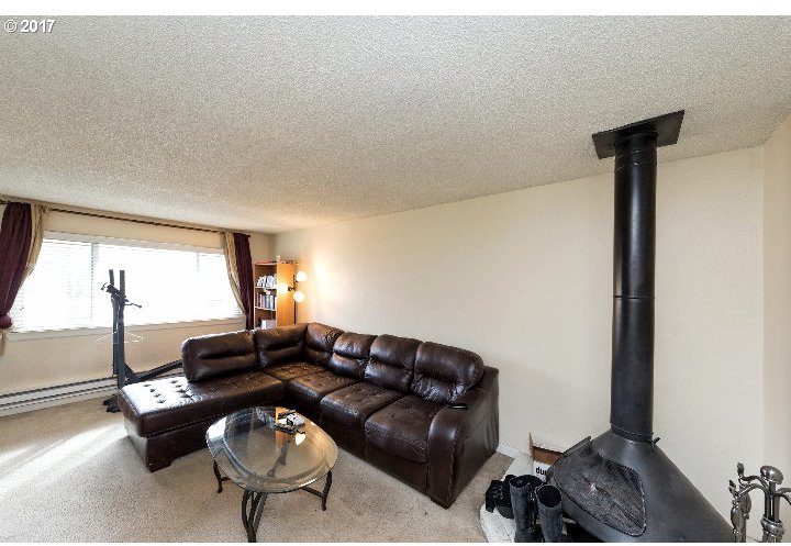2733 Northeast Rene Avenue, Unit 30D Gresham, OR 97030 - Photo 14 of 31 Gallery Image 14