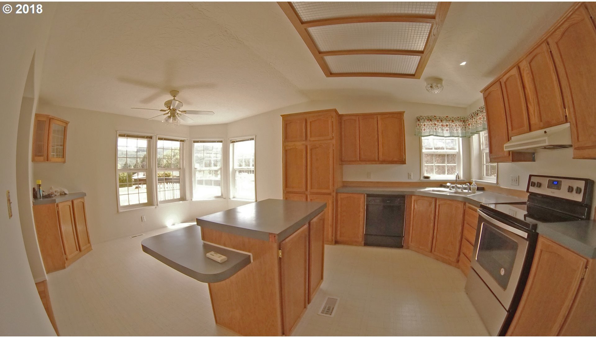 76866 London Road Cottage Grove, OR 97424 - Photo 8 of 30 Gallery Image 8
