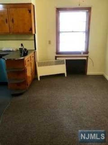 140 Baldwin Place, Unit 2 Bloomfield, NJ 07003 - Photo 6 of 10