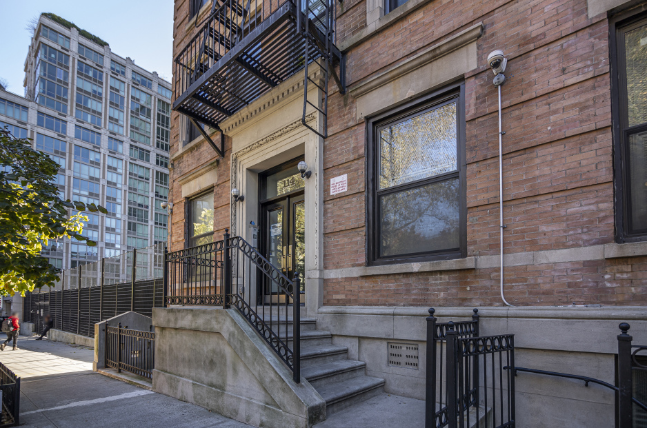 114 E 98th St, Manhattan, NY 10029 - Photo 2 of 3