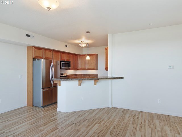9209 Northwest Germantown Road, Unit 28 Portland, OR 97231 - Photo 9 of 28 Gallery Image 9