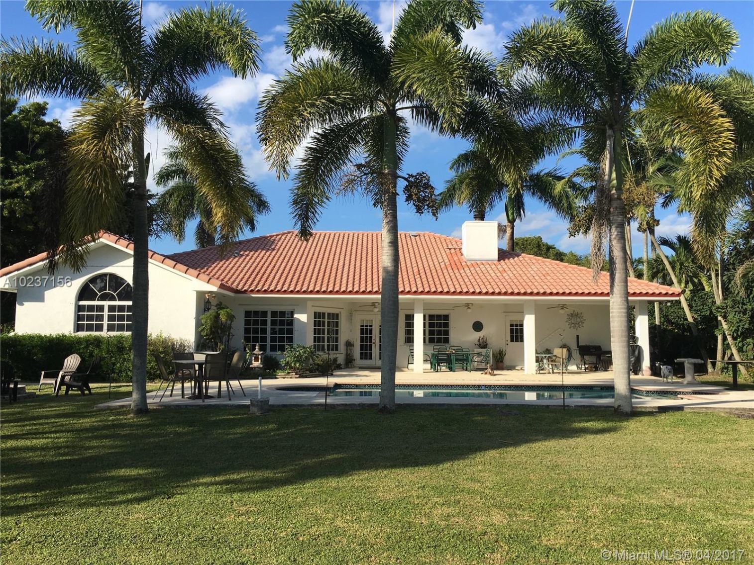 15990 Southwest 252nd Street Homestead, FL 33031 - Photo 17 of 20