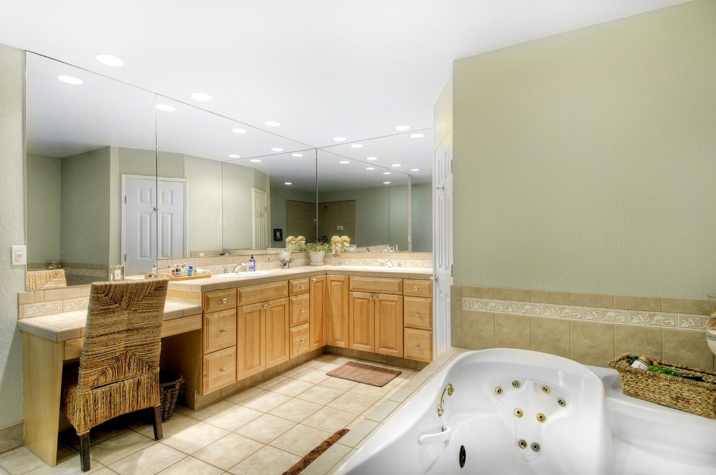 3236 Upper Lock Avenue Belmont, CA 94002 - Photo 28 of 32