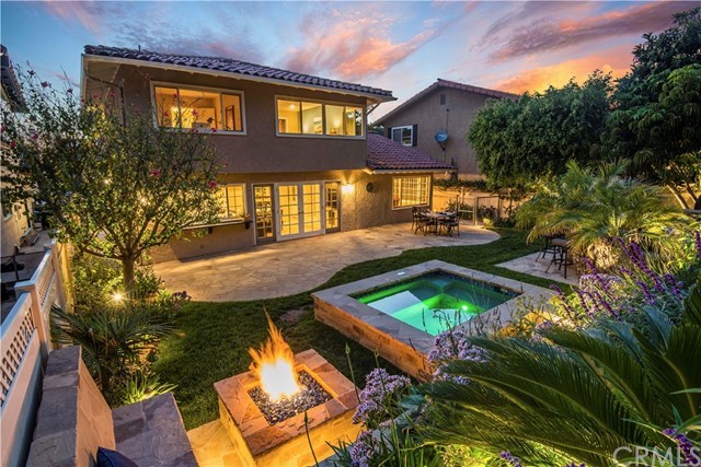 29028 Warnick Road Rancho Palos Verdes, CA 90275 - Photo 1 of 1 This $130k+ newly complete backyard oasis is a dream come true for the entertaining family. Outdoor lighting highlight the beautiful landscaping, natural stone patio, spa, bar area and walls.