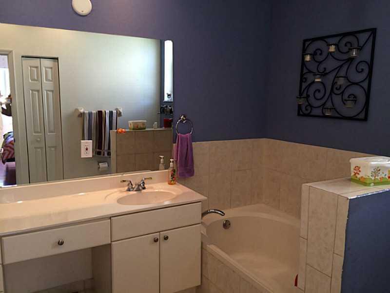 Vizcaya Miramar, FL 33027 - Photo 13 of 15