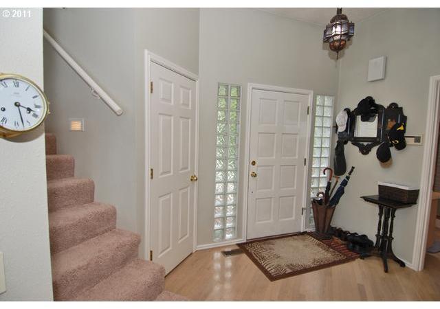 14593 Northwest Larson Road, Unit 1 Portland, OR 97231 - Photo 5 of 16