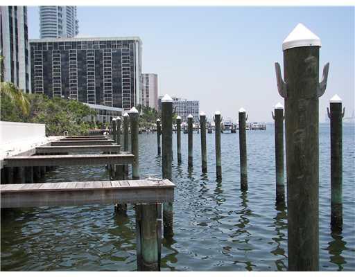 2101 Brickell Avenue, Unit 704 Miami, FL 33129 - Photo 4 of 5