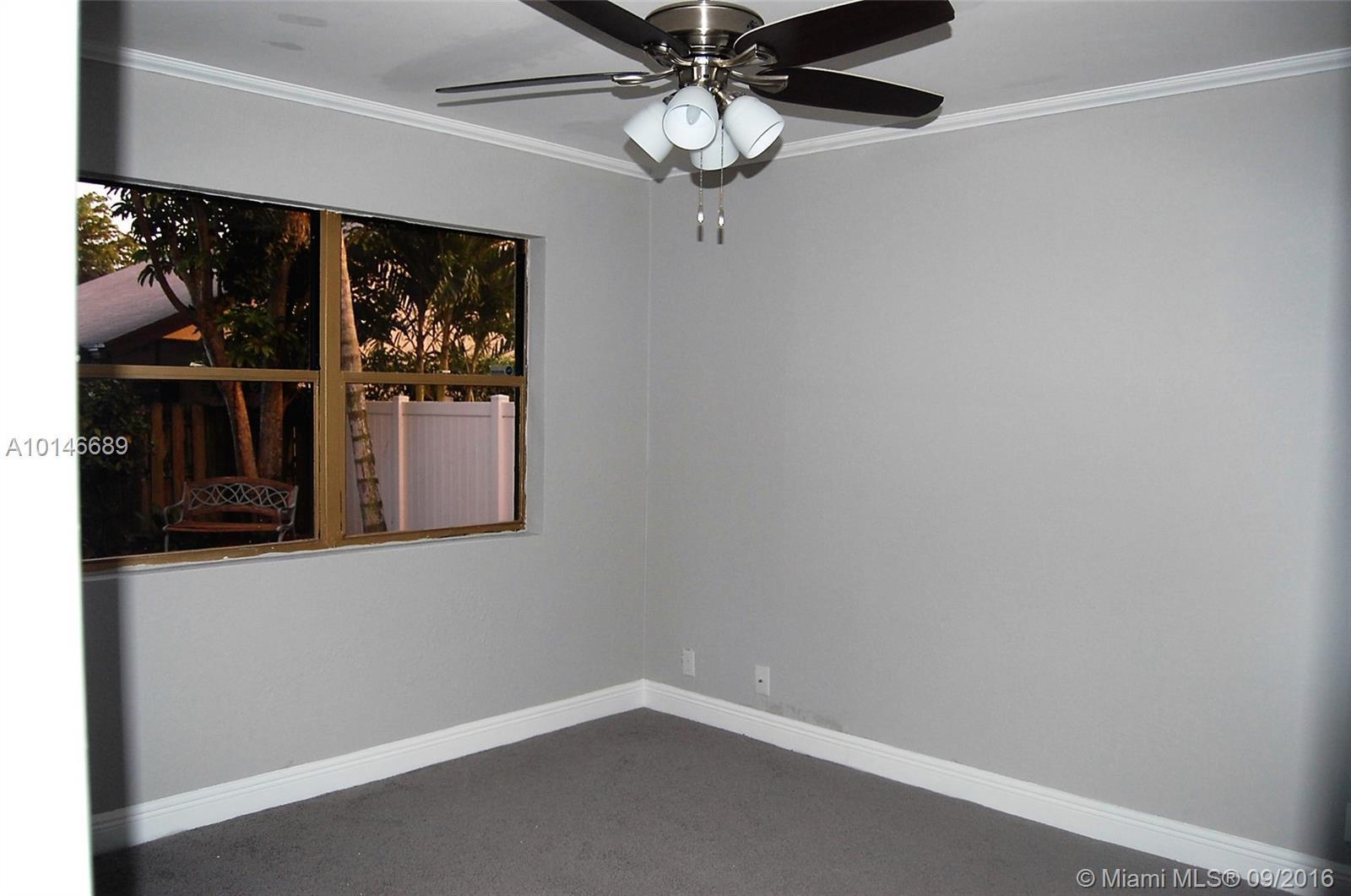 7477 San Sebastian Drive Boca Raton, FL 33433 - Photo 11 of 30 Gallery Image 11