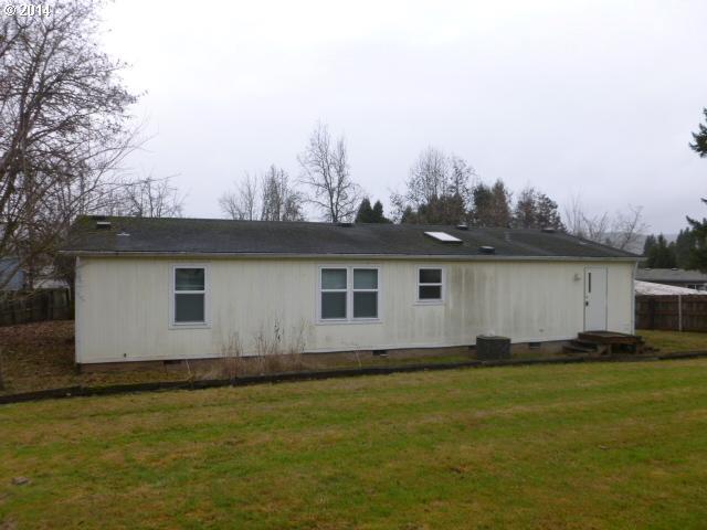 9436 Southwest Line Drive Cornelius, OR 97113 - Photo 9 of 14