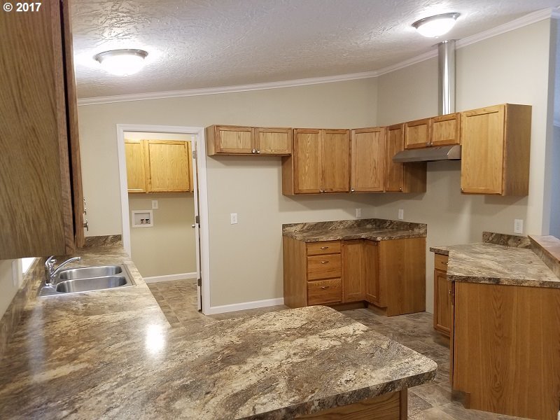 1937 Byron Creek Road Winston, OR 97496 - Photo 11 of 13 Gallery Image 11