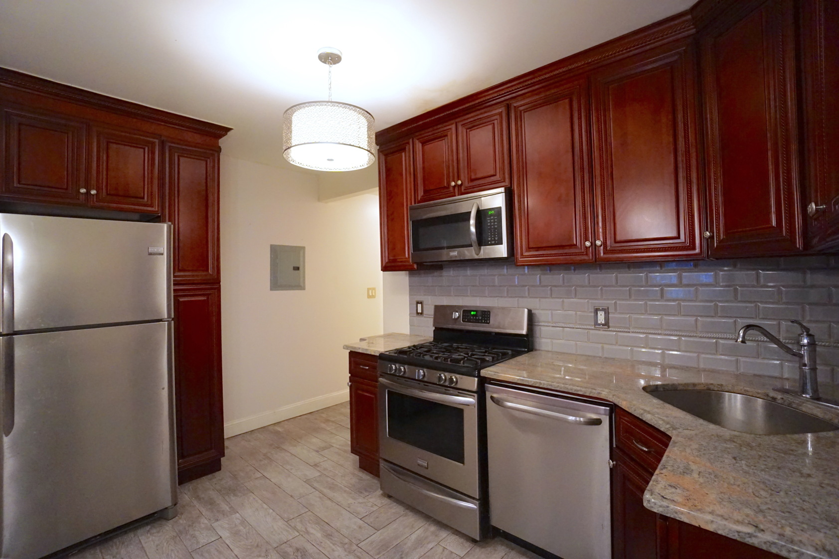 928 Saint Marks Avenue, Unit Garden Brooklyn, NY 11213 - Photo 5 of 15