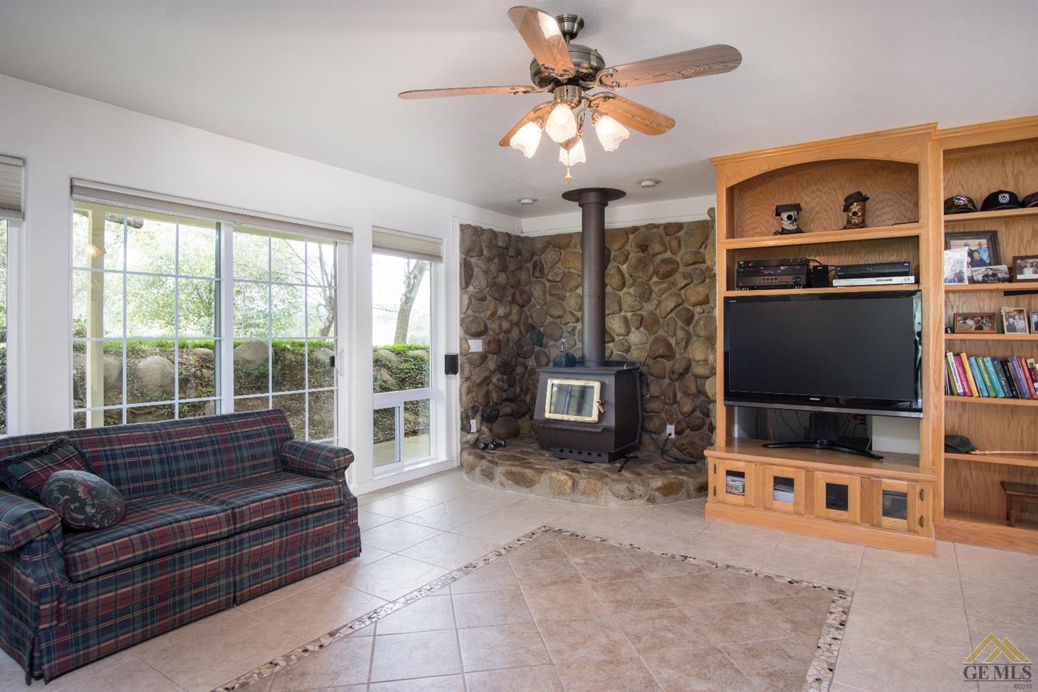 38873 Balch Park Road, Unit B Springville, CA 93265 - Photo 3 of 40 Gallery Image 3