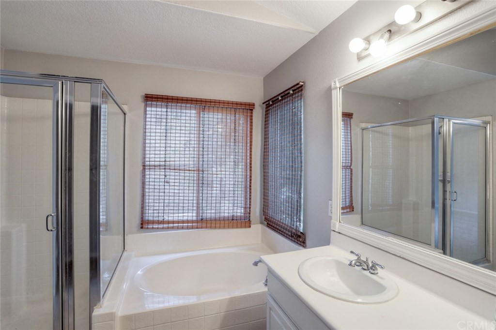 25731 Hammet Circle Stevenson Ranch, CA 91381 - Photo 30 of 36