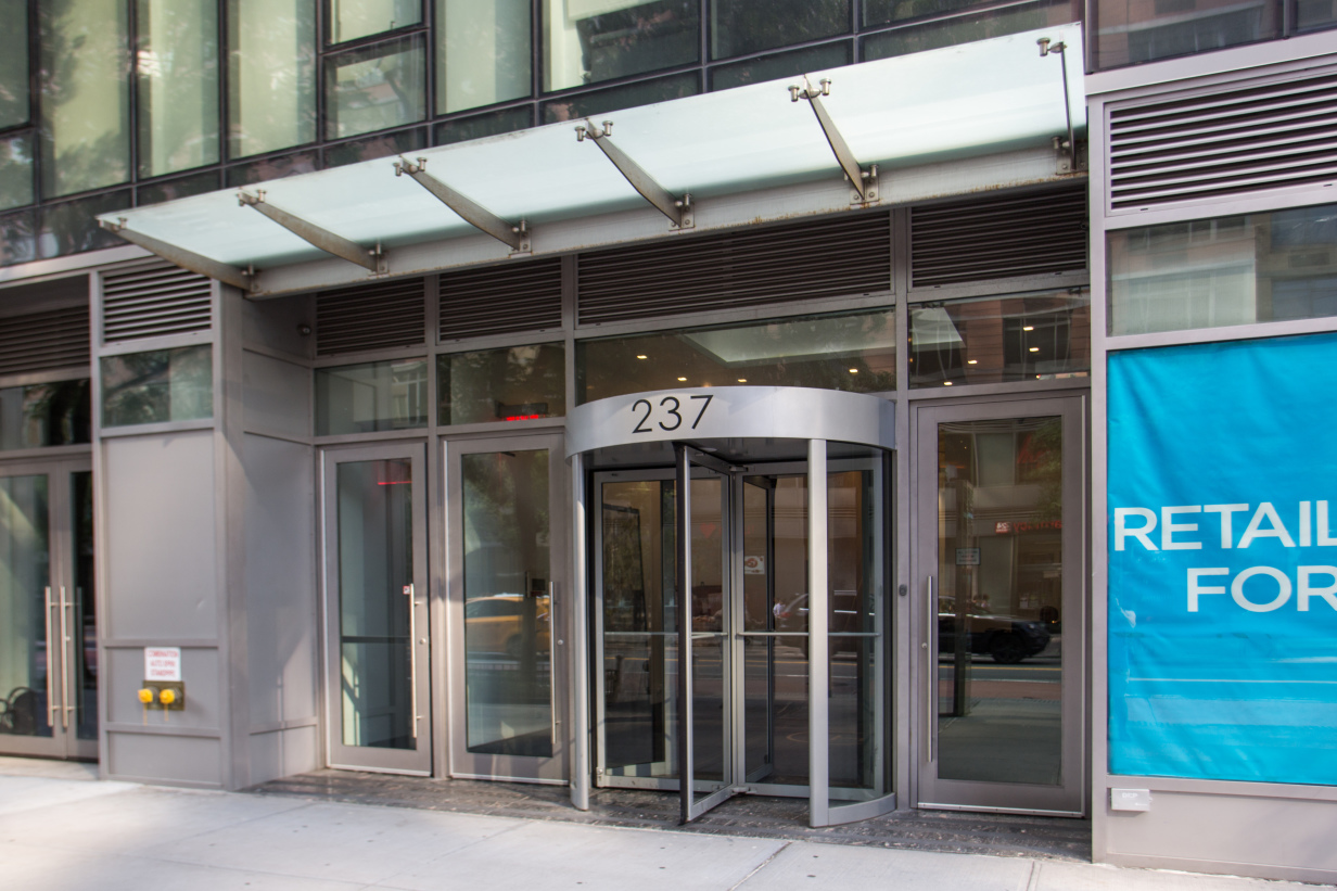 Theater House 237 E 34th St, Manhattan, NY 10016 - Photo 2 of 2
