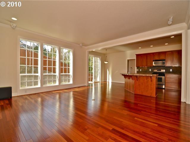 9669 Southwest Lancaster Road Portland, OR 97219 - Photo 7 of 16 Gallery Image 7