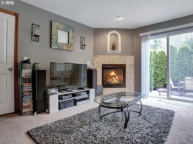 4533 Southeast Powell Valley Road Gresham, OR 97080 - Photo 10 of 31 Gallery Image 10