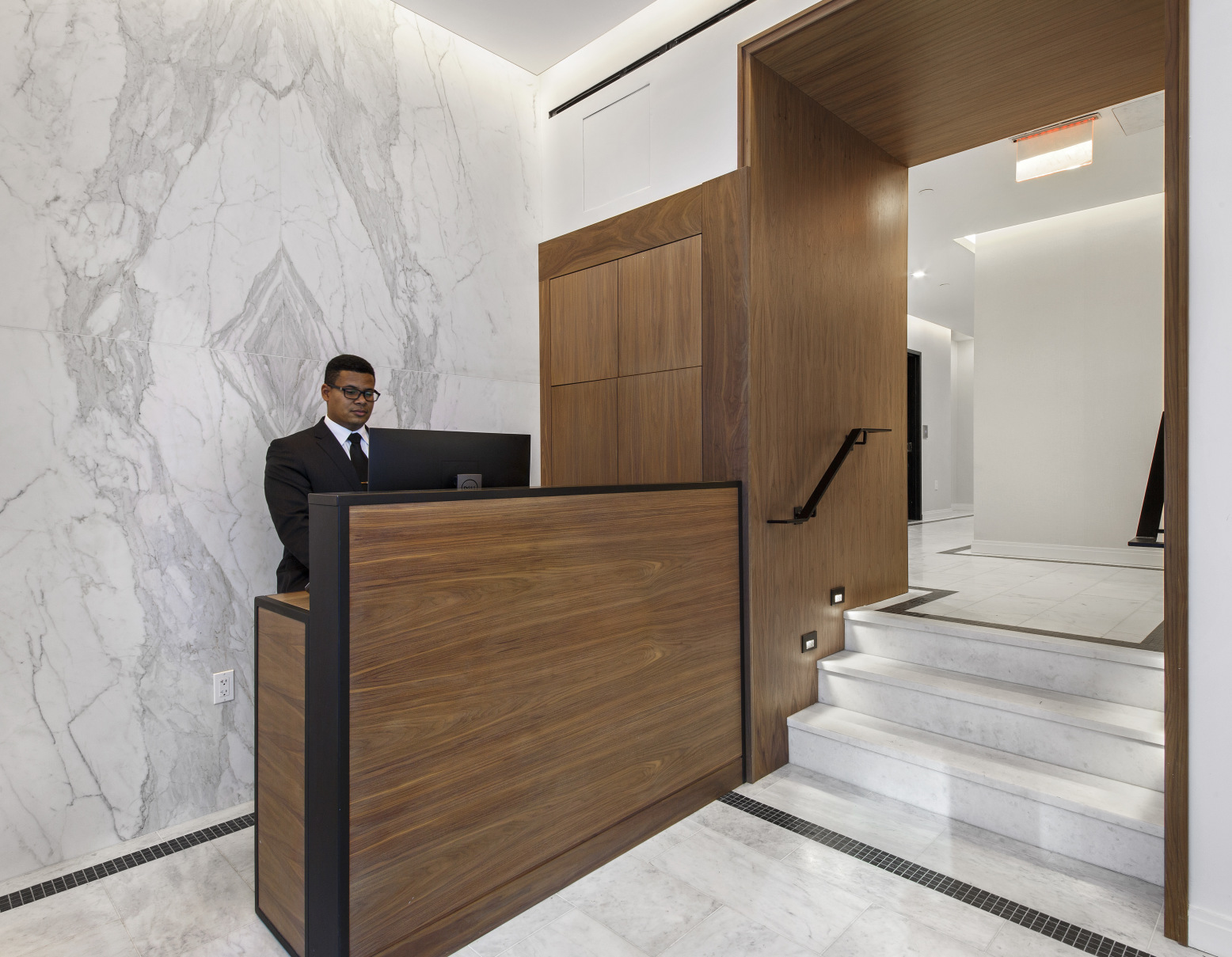 350 West 71st Street, Unit PHA Manhattan, NY 10023 - Photo 13 of 19