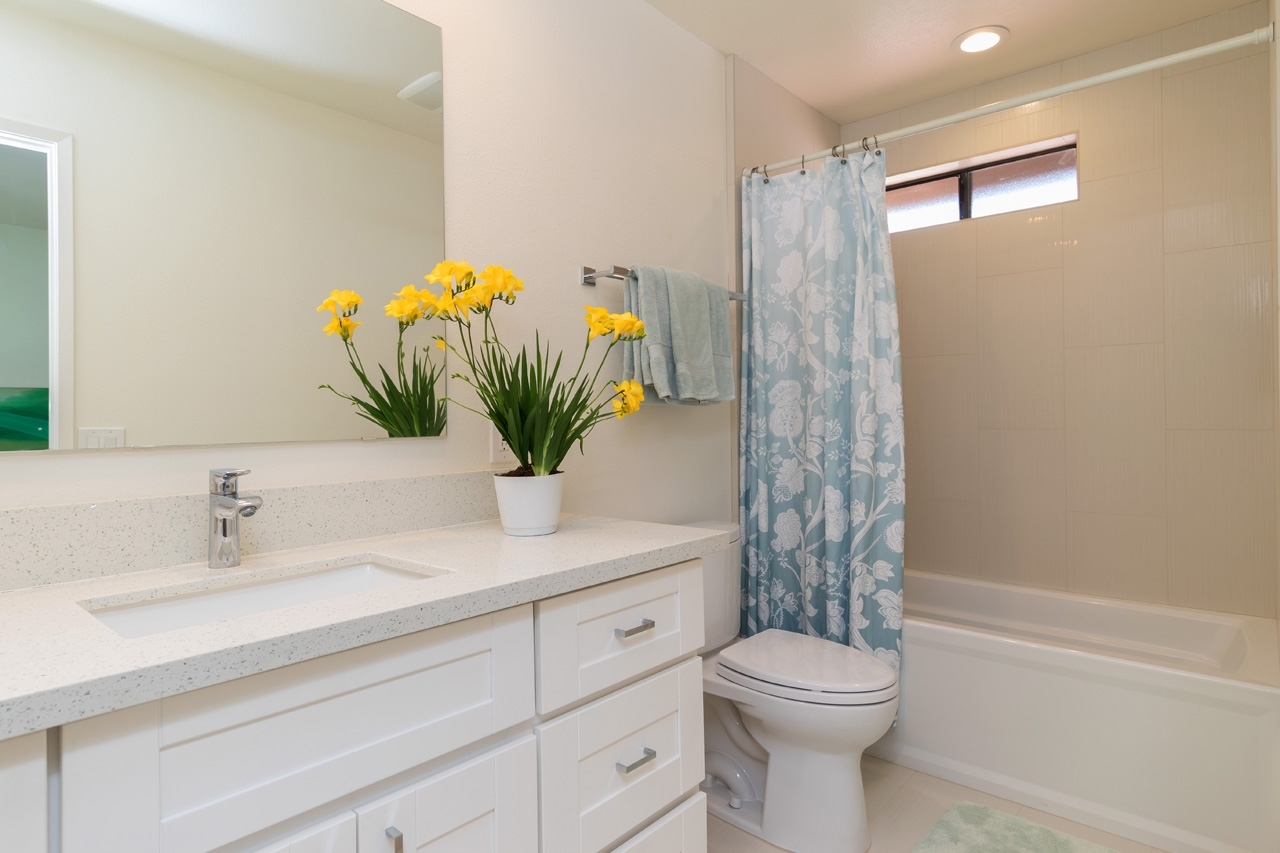 2125 Summerhill Drive Encinitas, CA 92024 - Photo 21 of 25