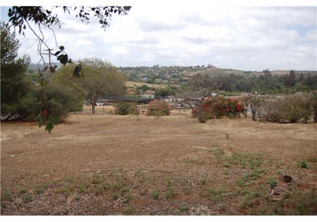 2317 Aqua Hill Road Fallbrook, CA 92028 - Photo 18 of 25 Gentle usable land with excellent westerly views and cool ocean breezes!