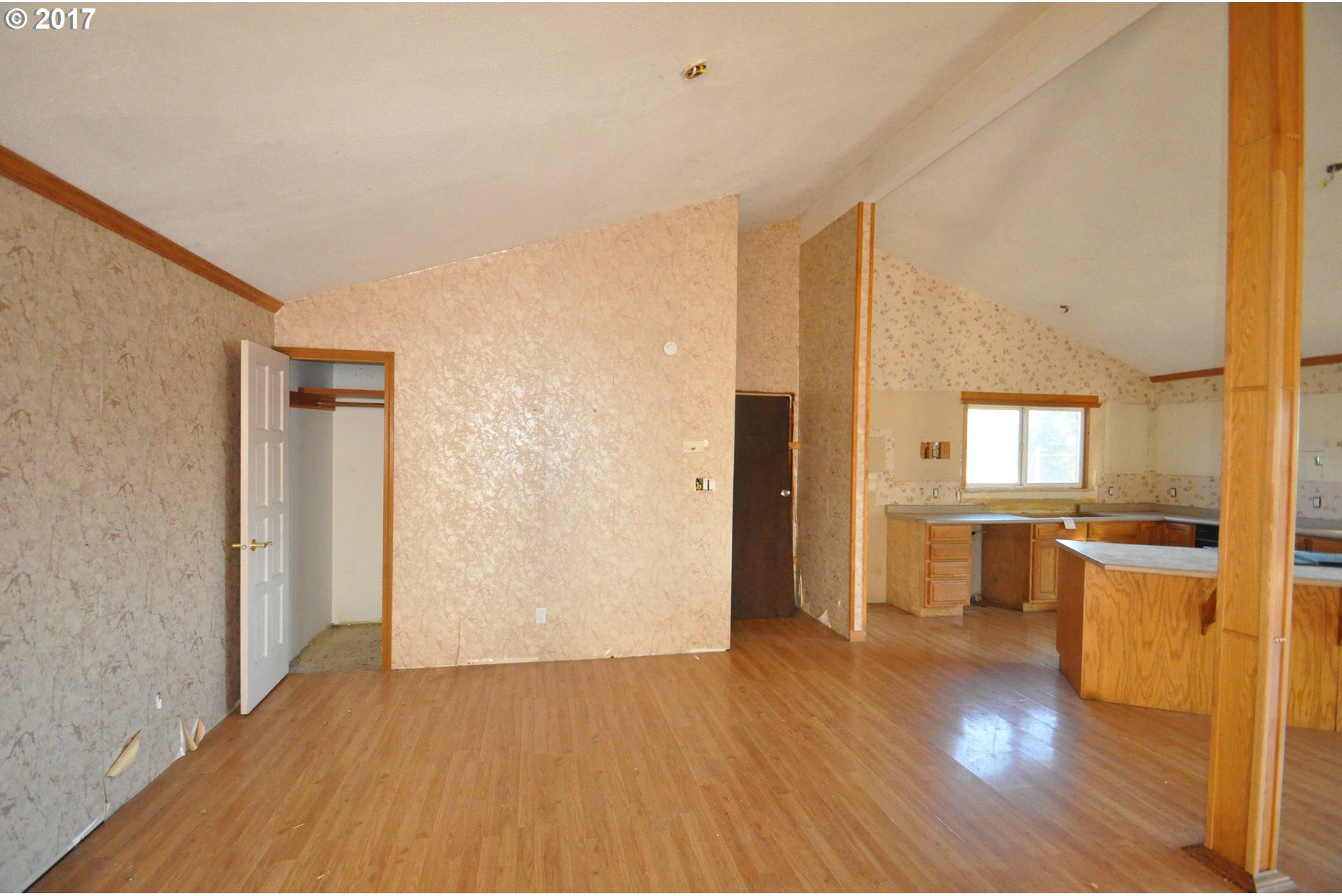 68135 Meissner Road Deer Island, OR 97054 - Photo 11 of 22 Gallery Image 11