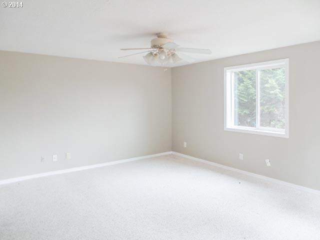 586 North Center Street Sublimity, OR 97385 - Photo 6 of 16 Gallery Image 6