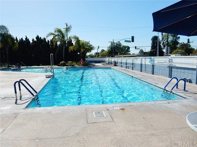 $235,000 | 1461 Monterey Road, Unit M2 #28E, Seal Beach, CA 90740