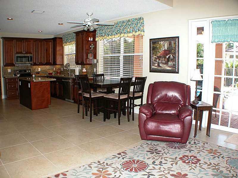 1535 Sandpiper Circle Weston, FL 33327 - Photo 11 of 35