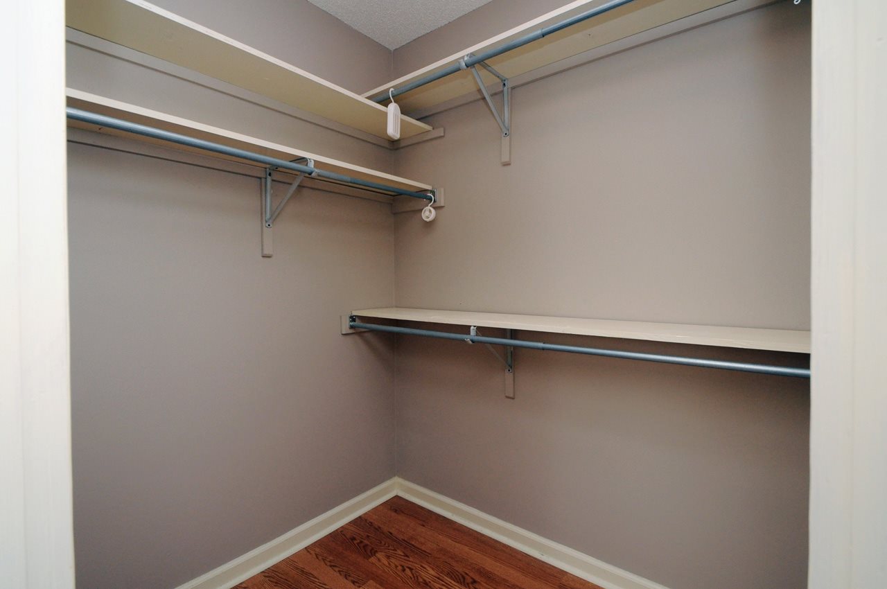 580 Poplar Acres Road Piperton, TN 38017 - Photo 13 of 25 Nice Closet With Solid Wood Shelving.