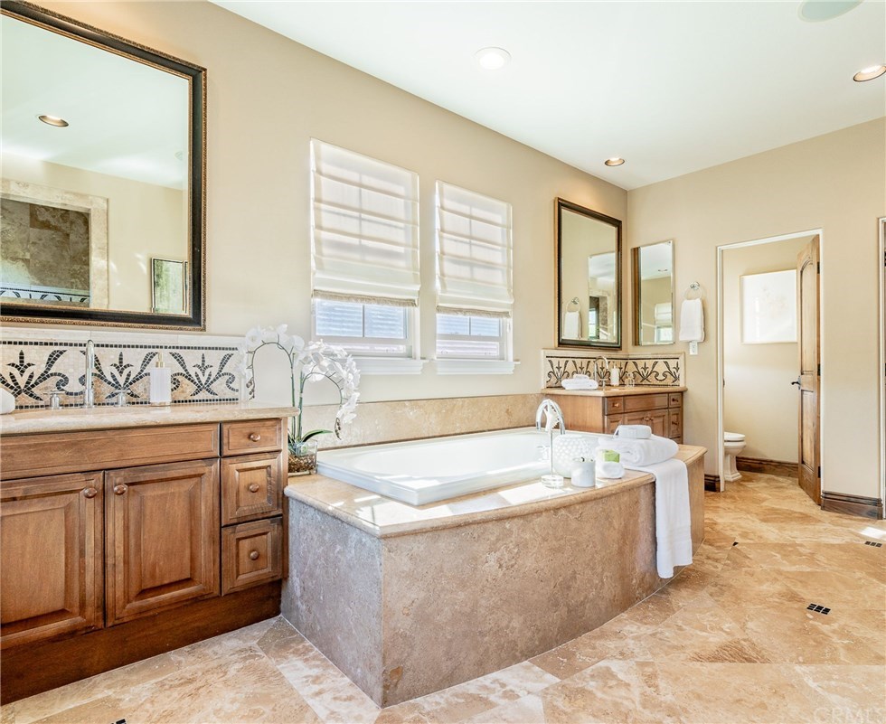 12 Nerval Newport Coast, CA 92657 - Photo 33 of 47