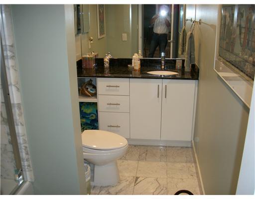 9341 Collins Avenue, Unit 904 Surfside, FL 33154 - Photo 16 of 22