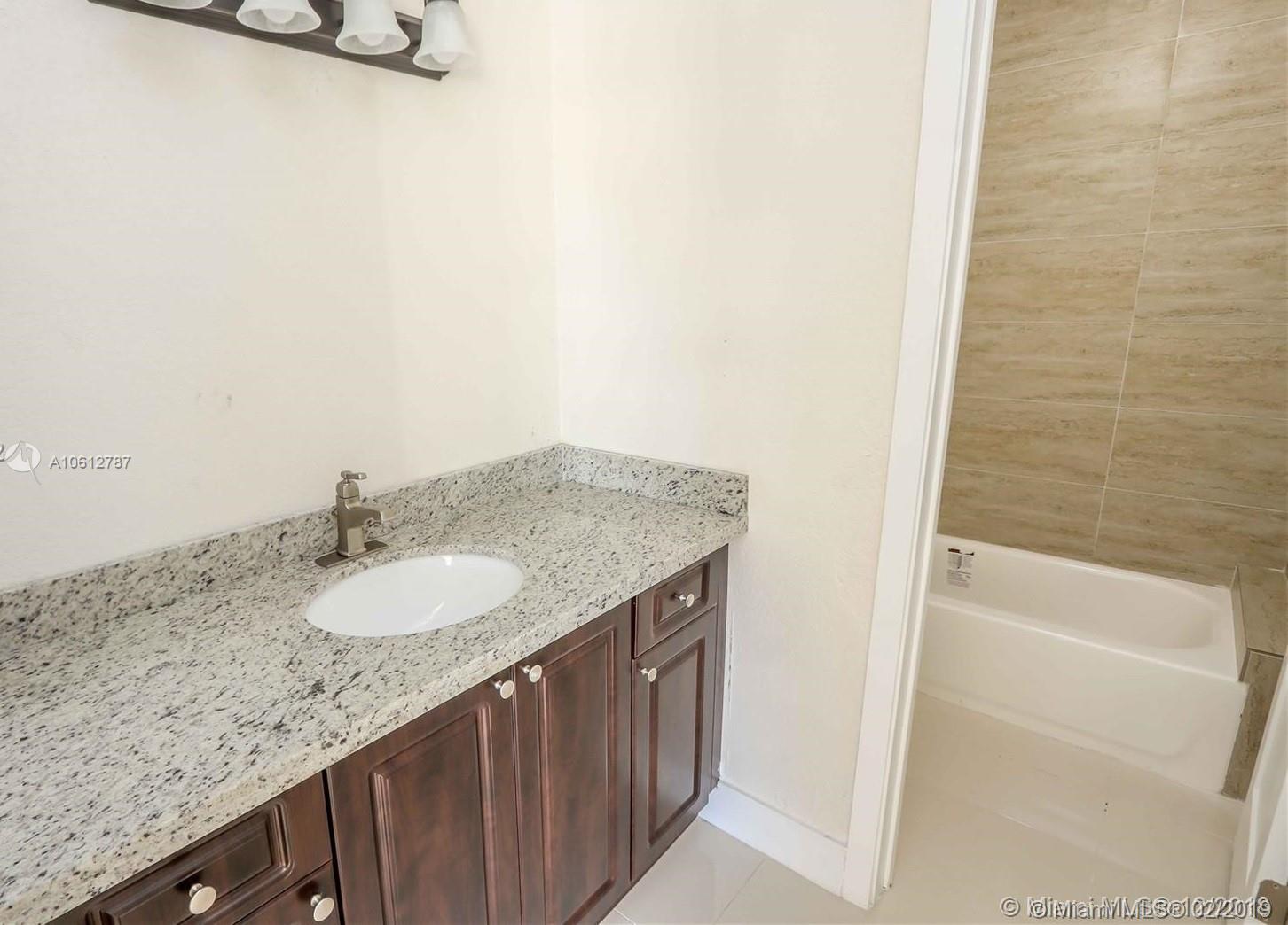4634 Southwest 127th Place Miami, FL 33175 - Photo 14 of 23