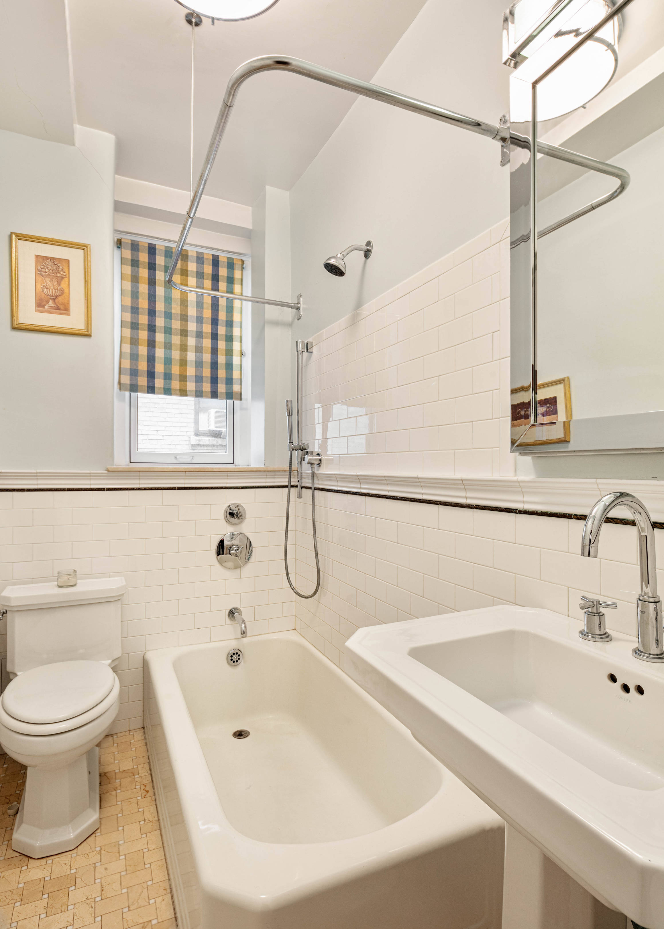 3 East 85th Street, Unit 7C Manhattan, NY 10028 - Photo 7 of 8