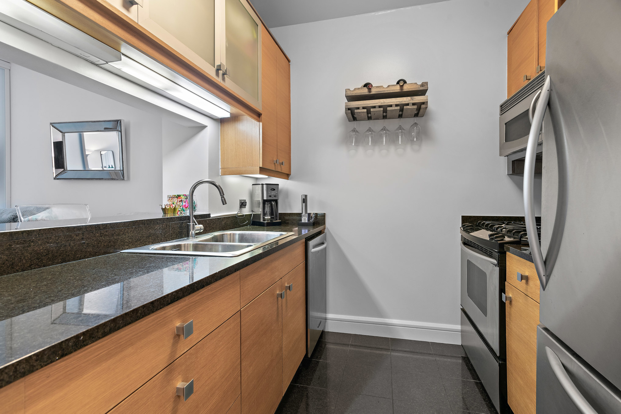 120 Riverside Boulevard, Unit 5C Manhattan, NY 10069 - Photo 5 of 6