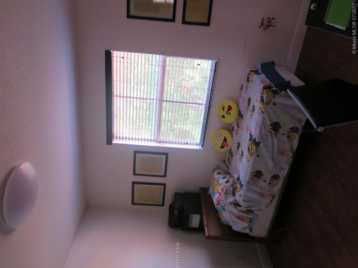 2652 Southwest 153rd Path Miami, FL 33185 - Photo 20 of 35 Gallery Image 20
