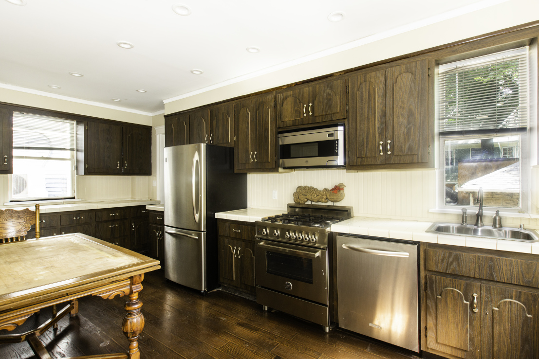 51 Waldorf Court Brooklyn, NY 11230 - Photo 5 of 12