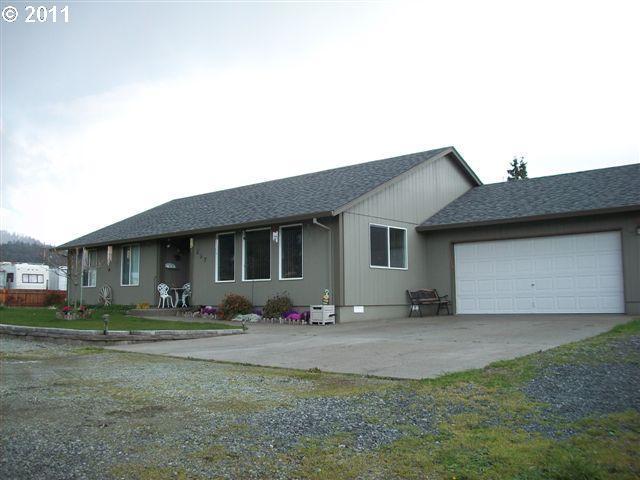 227 I Street Riddle, OR 97469 - Photo 1 of 16