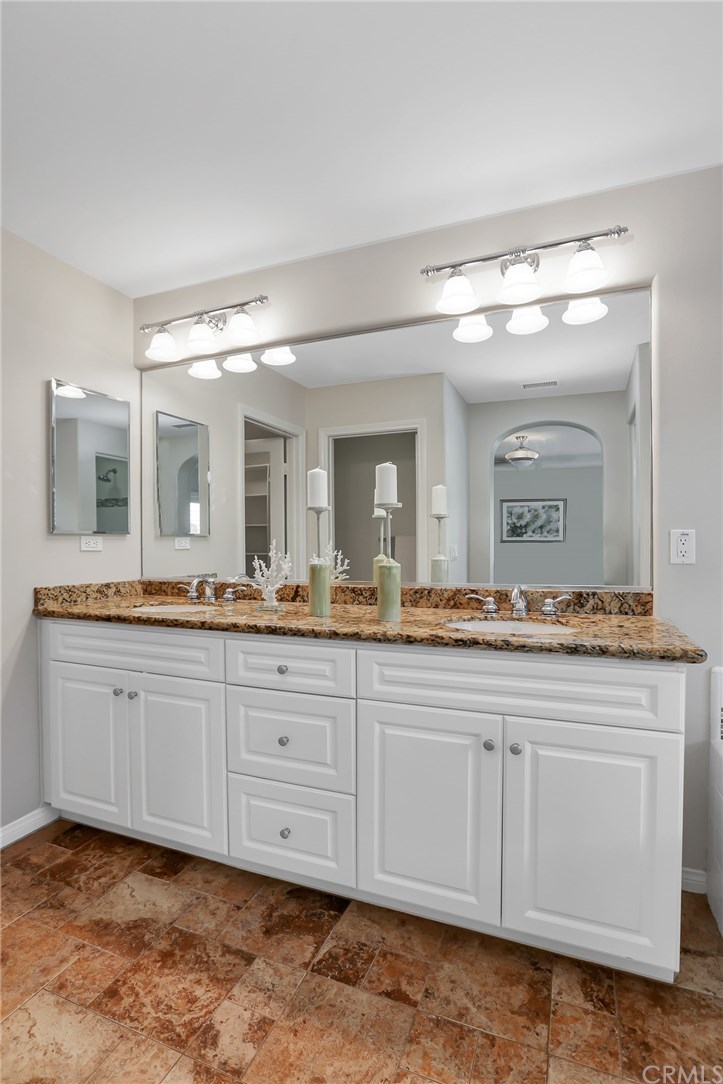 84 Loganberry Irvine, CA 92620 - Photo 24 of 43