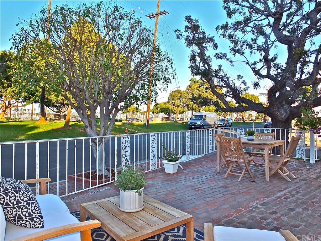 5926 Appian Way Long Beach, CA 90803 - Photo 4 of 72