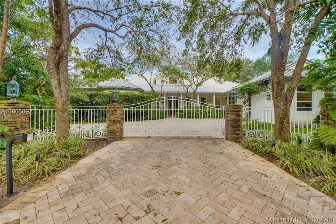 8519 Southwest 122nd Street Miami, FL 33156 - Photo 1 of 23